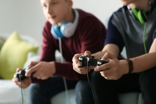 How Parents Can Manage Kids’ Video Game Obsession